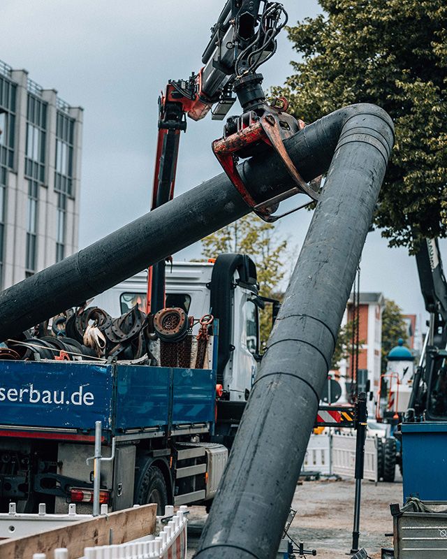 LKW-FAHRER MIT KRANERFAHRUNG